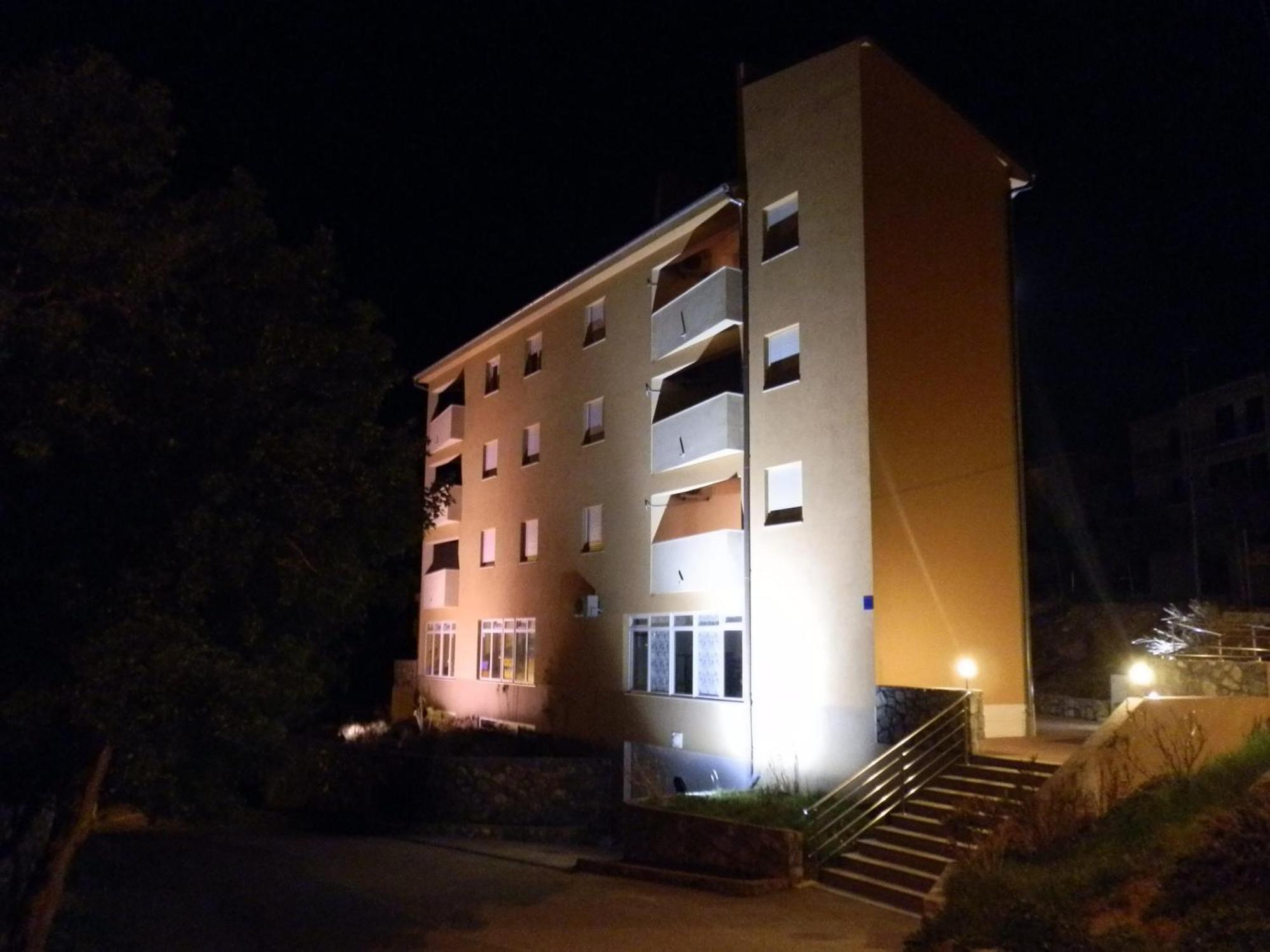 Casa Del Sole Apartment Кленовица Екстериор снимка